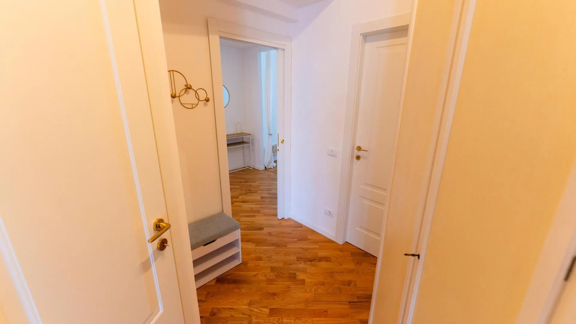 Apartment Casa Soperga, Corso Buenos Aires, Loreto, Milano Italy
